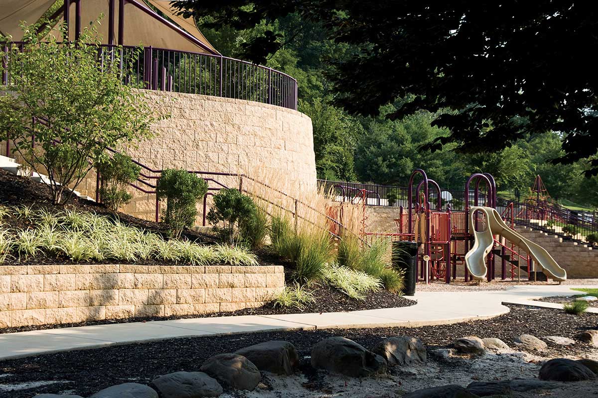 Keystone Standard® Structural Retaining Wall Block 